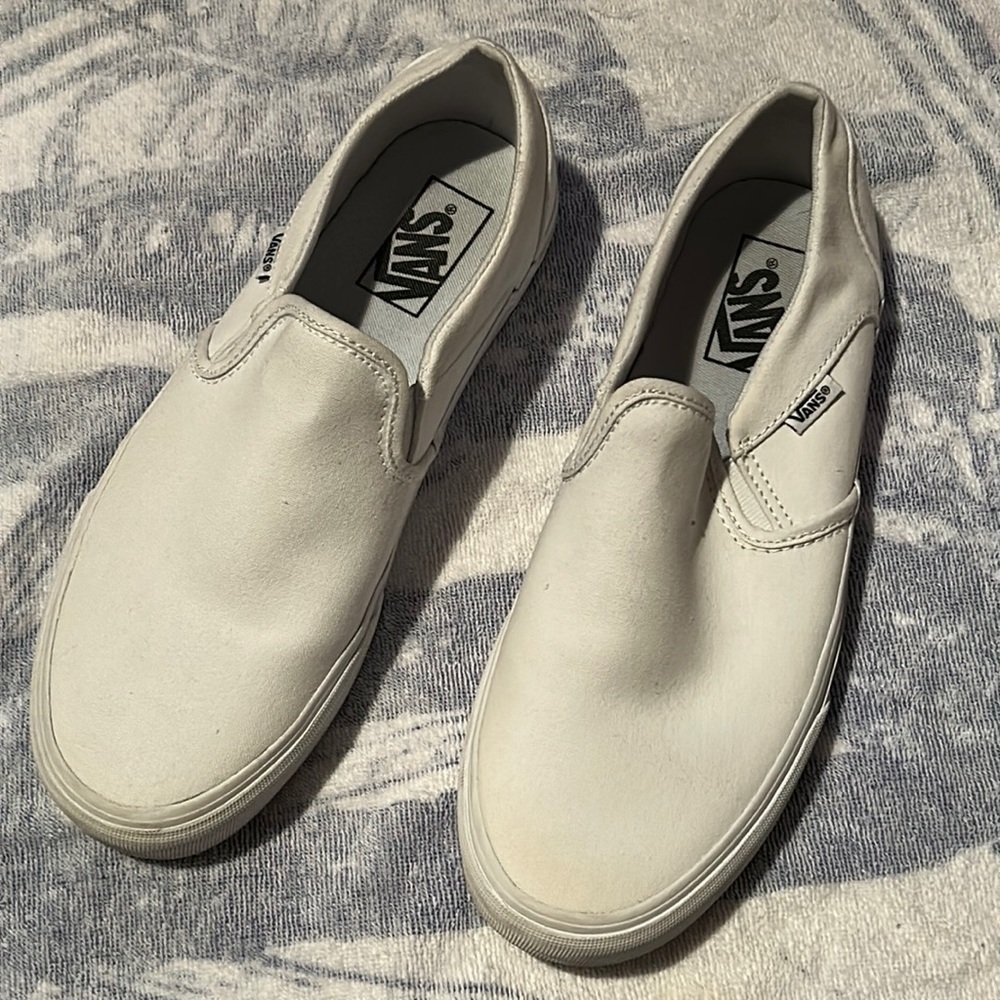Vans Women’s Shoes White and Size 9.5
